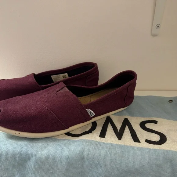 TOMS Burgundy Slip-Ons - Picture 3 of 8
